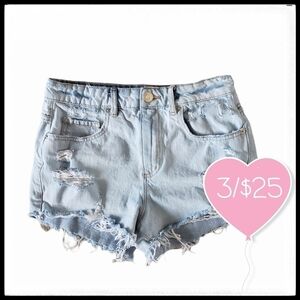 ⭐3/$25⭐ Garage Distressed High-Rise Jean S…